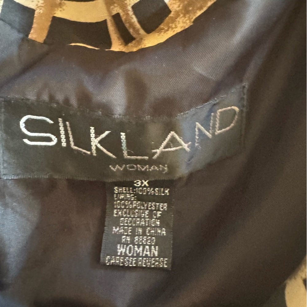 SilkLand Elegant Black‎ and Gold Jacket 3X - Picture 4 of 4